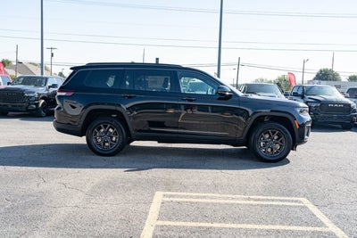 2027 Jeep Grand Cherokee GRAND CHEROKEE L LAREDO ALTITUDE 4X4