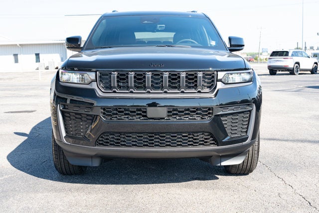 2027 Jeep Grand Cherokee GRAND CHEROKEE L LAREDO ALTITUDE 4X4