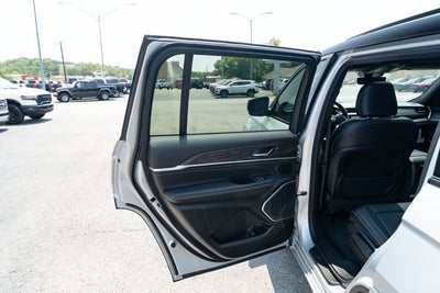 2026 Jeep Grand Cherokee GRAND CHEROKEE L LIMITED RESERVE 4X4