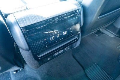 2024 Jeep Wagoneer L Series II 4x2