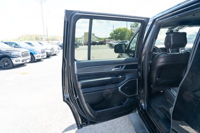 2024 Jeep Wagoneer Series II 4x2