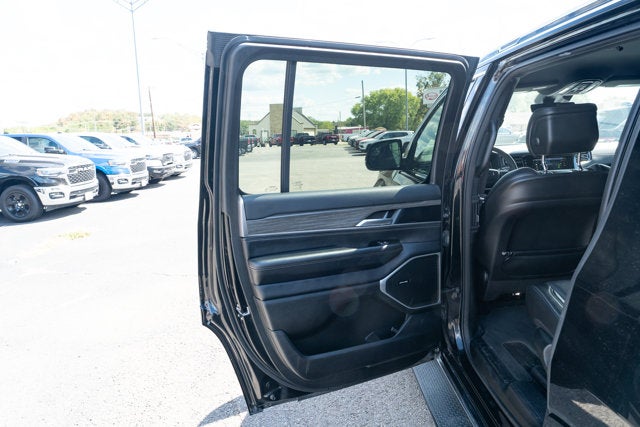 2024 Jeep Wagoneer Series II 4x2