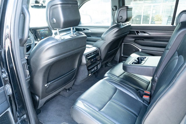 2024 Jeep Wagoneer Series II 4x2