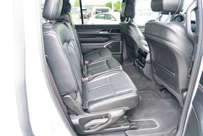 2024 Jeep Wagoneer Series II 4x2