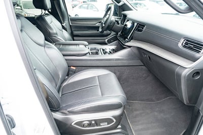 2024 Jeep Wagoneer Series II 4x2