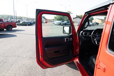 2023 Jeep Gladiator Overland 4x4