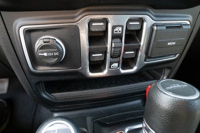 2023 Jeep Gladiator Overland 4x4