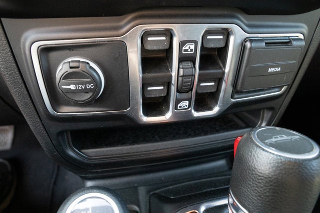 2023 Jeep Gladiator Overland 4x4