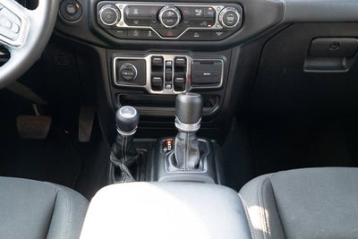 2023 Jeep Gladiator Overland 4x4