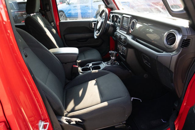 2023 Jeep Gladiator Overland 4x4