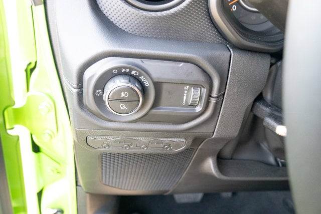 2025 Jeep Gladiator GLADIATOR MOJAVE 4X4