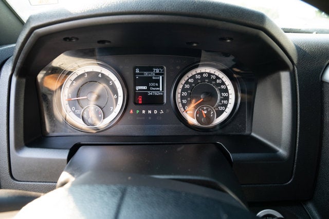 2024 RAM 1500 Classic Warlock Crew Cab 4x4 5'7' Box