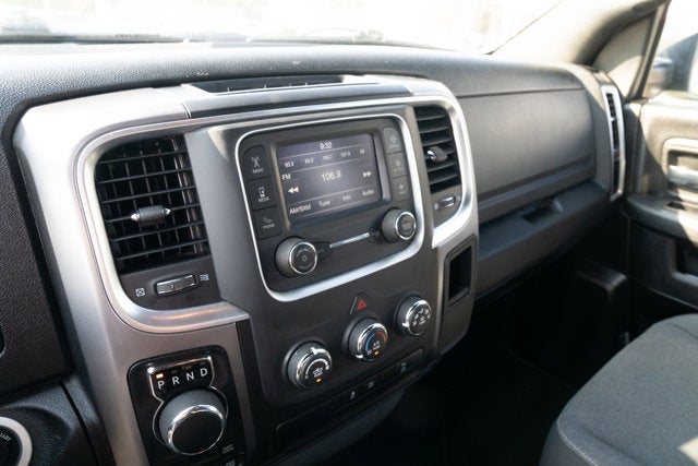 2024 RAM 1500 Classic Warlock Crew Cab 4x4 5'7' Box