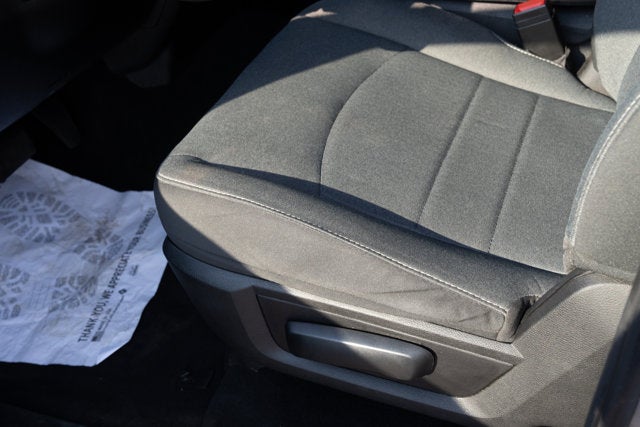 2024 RAM 1500 Classic Warlock Crew Cab 4x4 5'7' Box