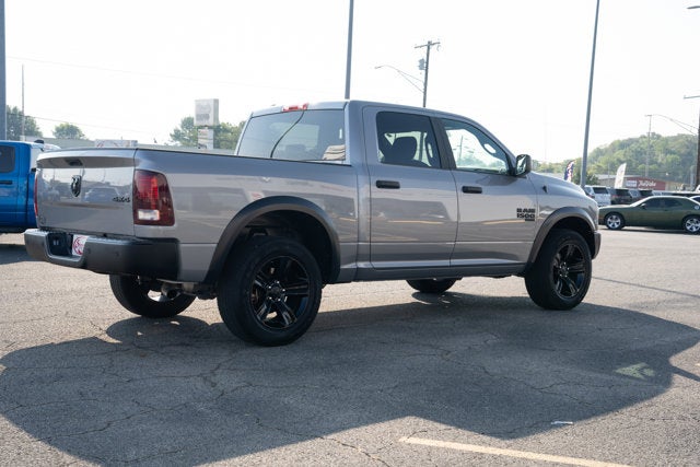 2024 RAM 1500 Classic Warlock Crew Cab 4x4 5'7' Box