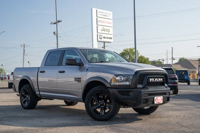 2024 RAM 1500 Classic Warlock Crew Cab 4x4 5'7' Box