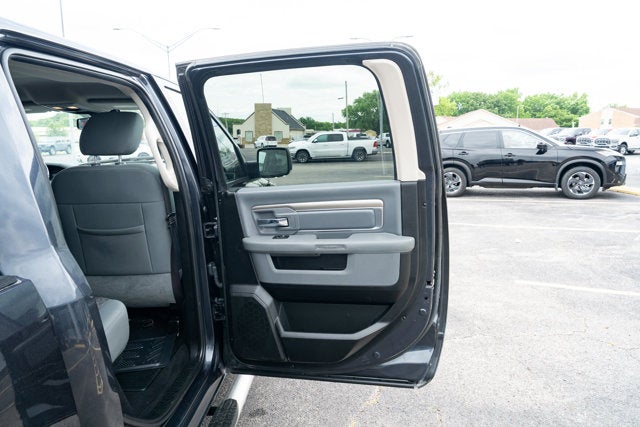 2019 RAM 1500 Classic Big Horn Crew Cab 4x4 6'4' Box