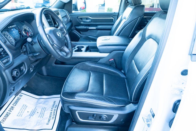 2024 RAM 1500 Laramie Crew Cab 4x2 5'7' Box