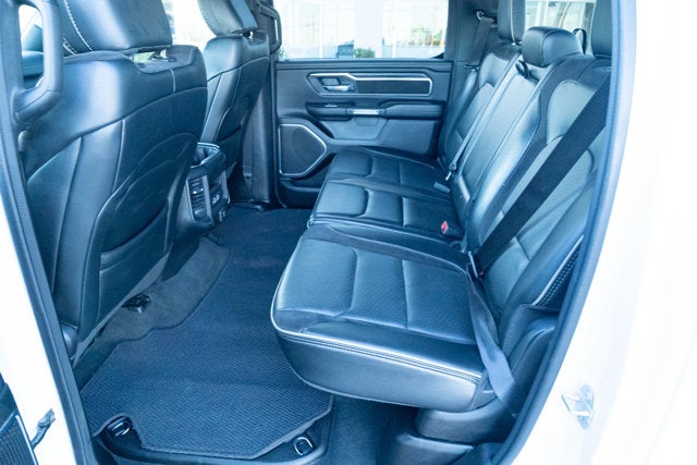 2024 RAM 1500 Laramie Crew Cab 4x2 5'7' Box