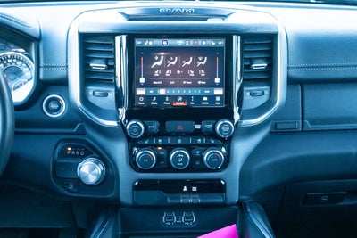 2024 RAM 1500 Laramie Crew Cab 4x2 5'7' Box