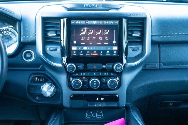 2024 RAM 1500 Laramie Crew Cab 4x2 5'7' Box