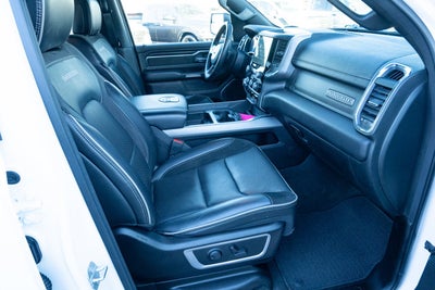 2024 RAM 1500 Laramie Crew Cab 4x2 5'7' Box