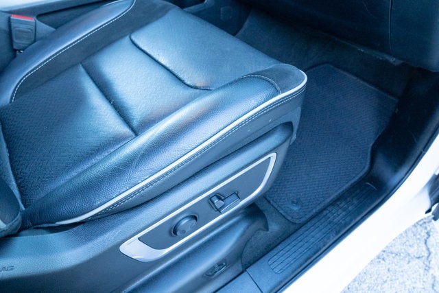 2024 RAM 1500 Laramie Crew Cab 4x2 5'7' Box