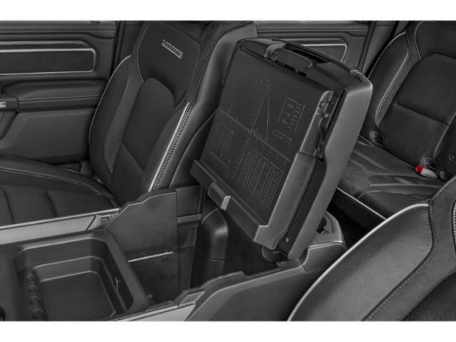 2024 RAM 1500 Laramie Crew Cab 4x2 5'7' Box