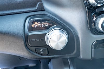 2024 RAM 1500 Laramie Crew Cab 4x2 5'7' Box