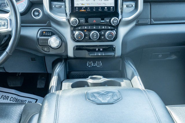 2024 RAM 1500 Laramie Crew Cab 4x2 5'7' Box