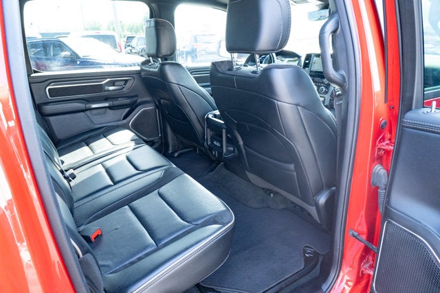 2024 RAM 1500 Laramie Crew Cab 4x2 5'7' Box