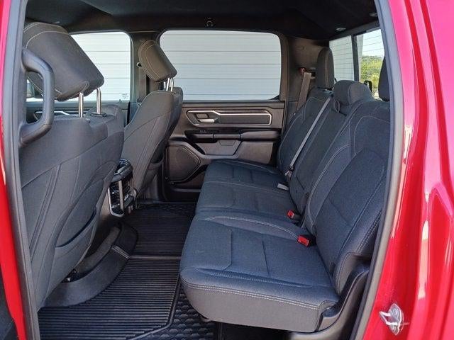 2020 RAM 1500 Big Horn Crew Cab 4x4 5'7' Box
