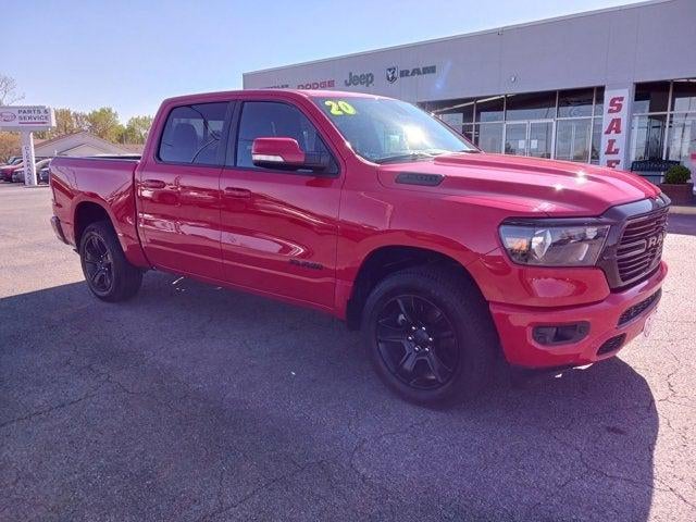 2020 RAM 1500 Big Horn Crew Cab 4x4 5'7' Box