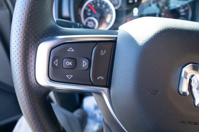 2025 RAM Ram 1500 RAM 1500 TRADESMAN CREW CAB 4X4 5'7' BOX