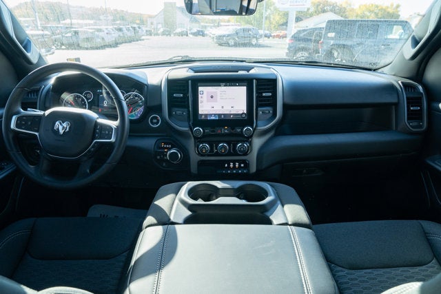 2025 RAM Ram 1500 RAM 1500 TRADESMAN CREW CAB 4X4 5'7' BOX