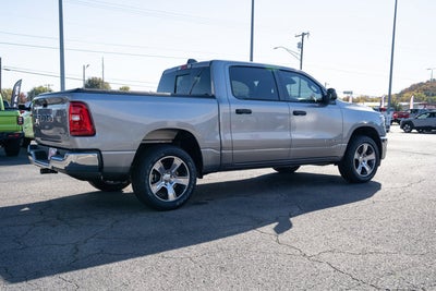 2025 RAM Ram 1500 RAM 1500 TRADESMAN CREW CAB 4X4 5'7' BOX