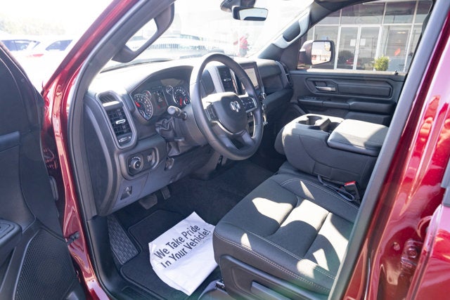 2025 RAM Ram 1500 RAM 1500 TRADESMAN CREW CAB 4X4 5'7' BOX