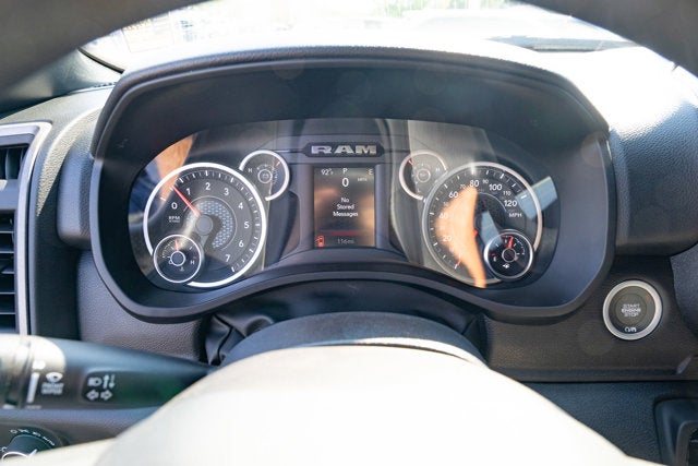 2025 RAM Ram 1500 RAM 1500 TRADESMAN CREW CAB 4X4 5'7' BOX