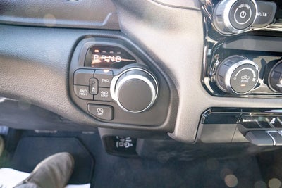 2025 RAM Ram 1500 RAM 1500 TRADESMAN CREW CAB 4X4 5'7' BOX