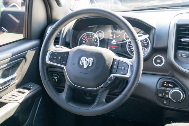 2025 RAM Ram 1500 RAM 1500 TRADESMAN CREW CAB 4X4 5'7' BOX