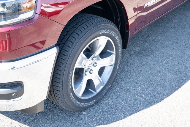 2025 RAM Ram 1500 RAM 1500 TRADESMAN CREW CAB 4X4 5'7' BOX