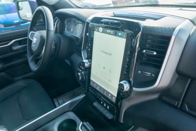 2025 RAM 1500 Big Horn Crew Cab 4x4 5'7' Box