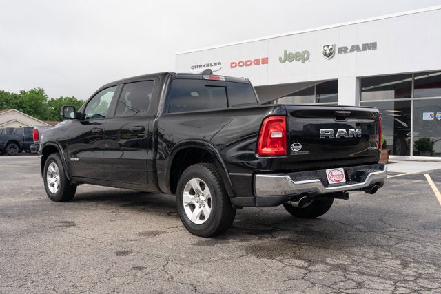 2025 RAM 1500 Big Horn Crew Cab 4x4 5'7' Box