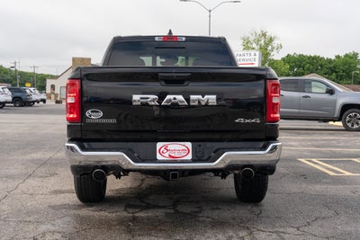 2025 RAM 1500 Big Horn Crew Cab 4x4 5'7' Box