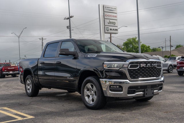 2025 RAM 1500 Big Horn Crew Cab 4x4 5'7' Box