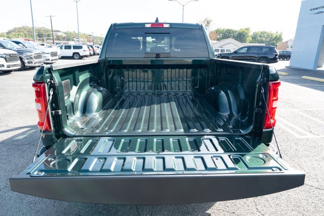 2027 RAM Ram 1500 RAM 1500 BIG HORN CREW CAB 4X4 5'7' BOX