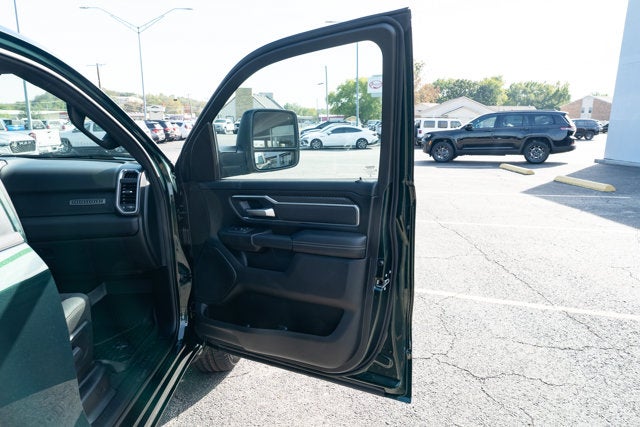 2027 RAM Ram 1500 RAM 1500 BIG HORN CREW CAB 4X4 5'7' BOX