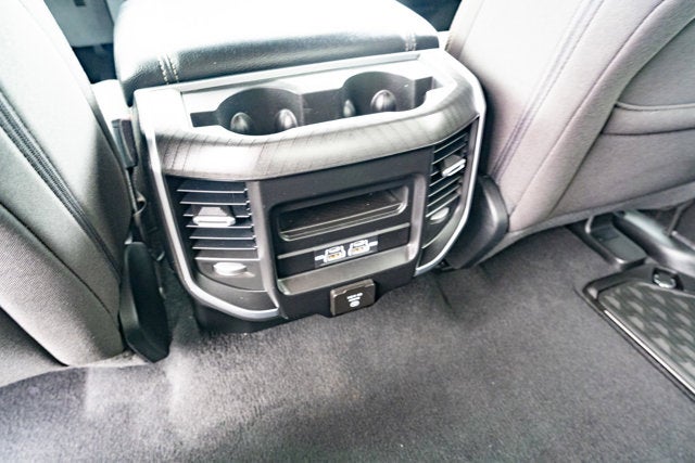 2025 RAM 1500 Big Horn Crew Cab 4x4 5'7' Box