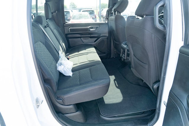 2025 RAM 1500 Big Horn Crew Cab 4x4 5'7' Box