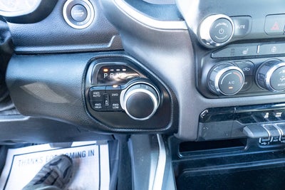 2021 RAM 1500 Big Horn Crew Cab 4x4 5'7' Box